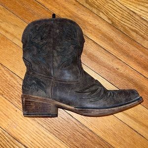 Roper Amelia Shorty Cowboy boot